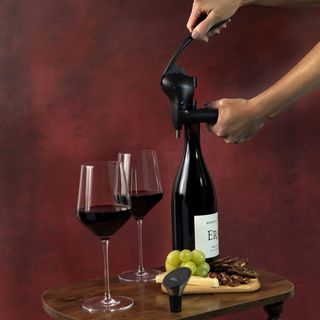 Signature 4-Piece Wine Set