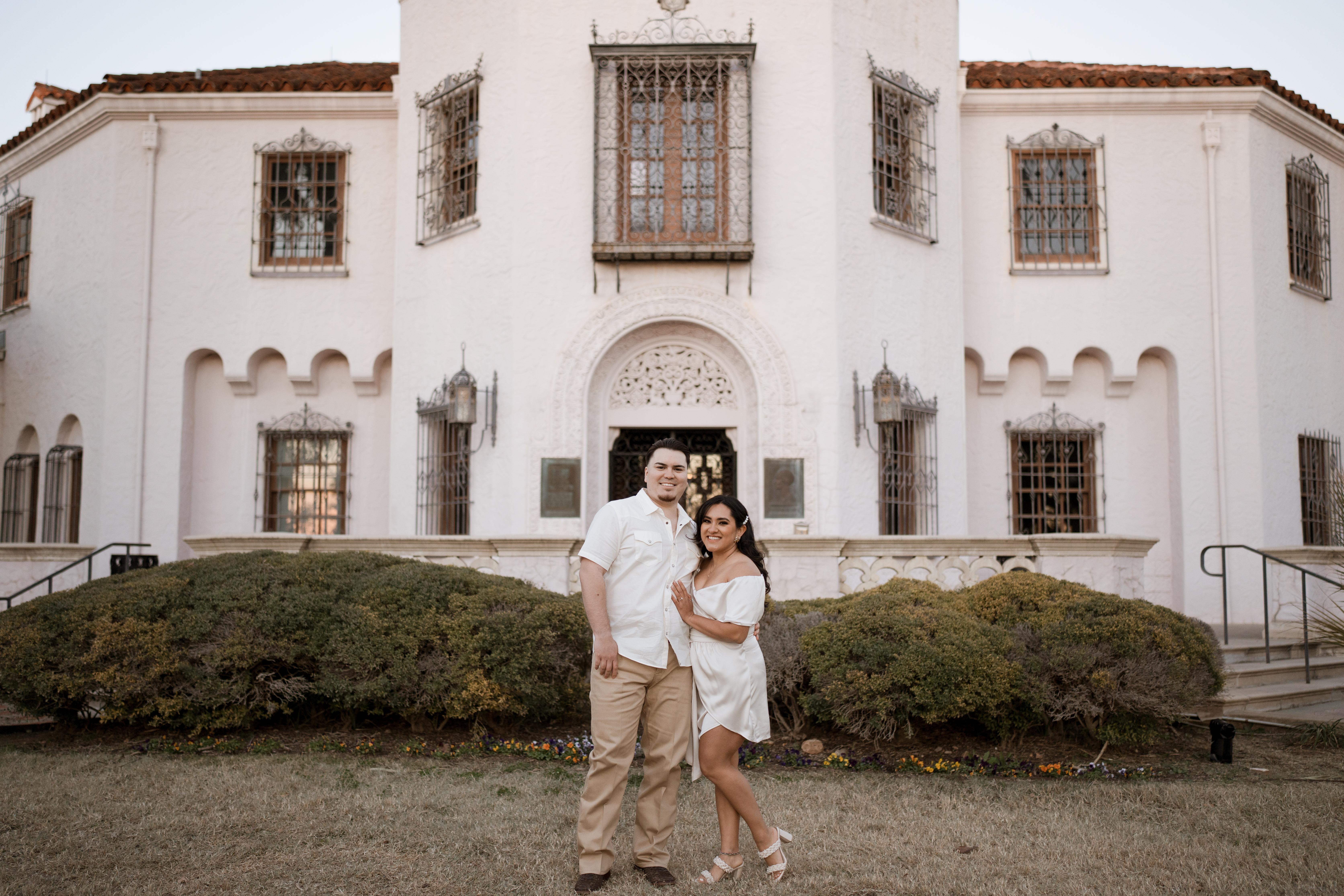 The Wedding Website of Jennifer Lopez and Eric Peña