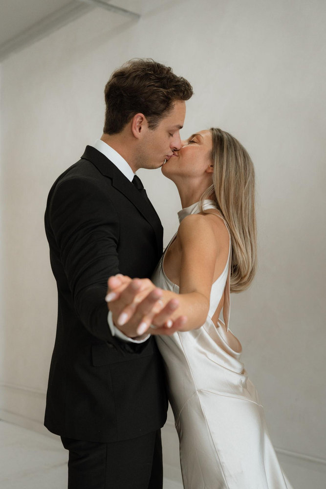 Jennifer Ochs and Shane Thomas' Wedding Website