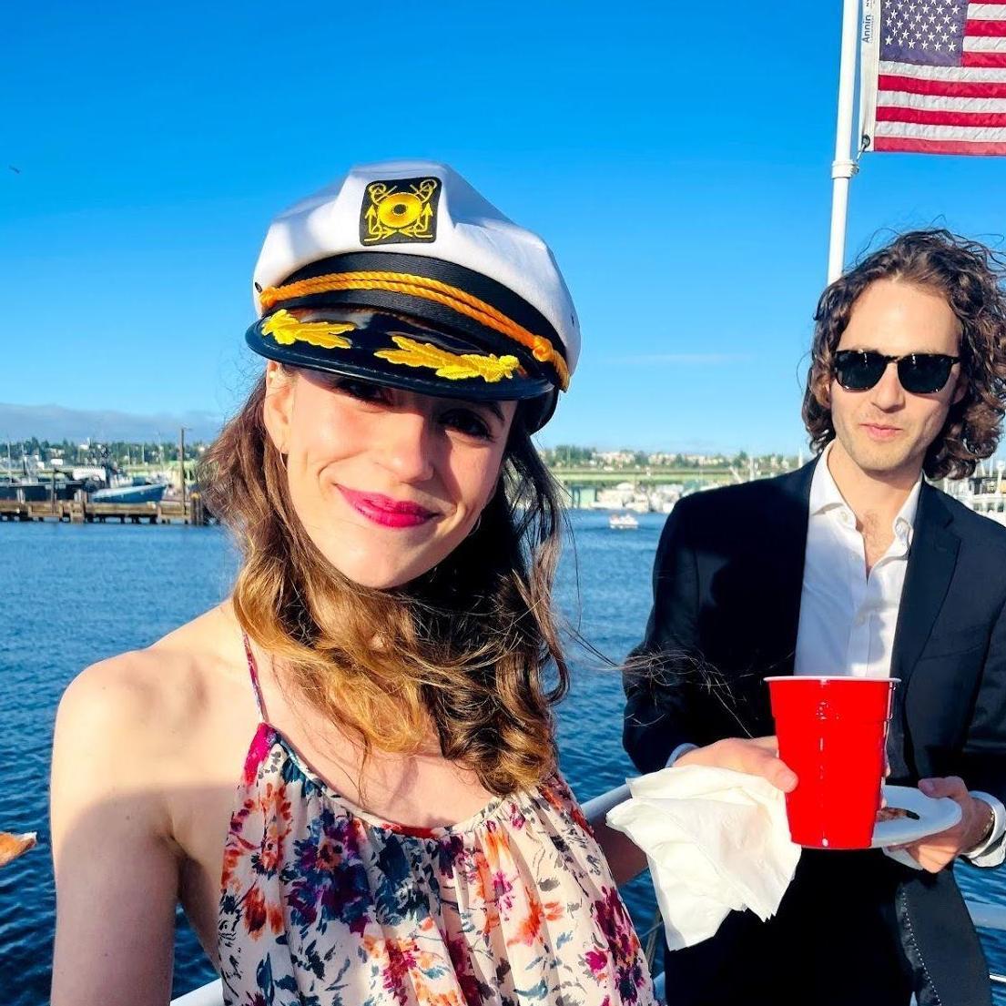 ¡Zarpando en Seattle!
//
Setting sail in Seattle.