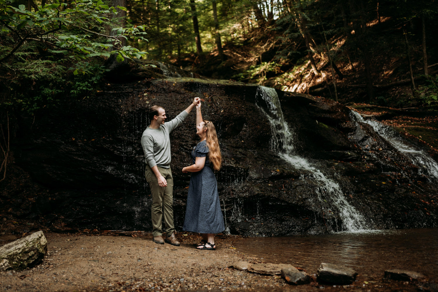 The Wedding Website of Sarah Montag and Evan Finkbeiner