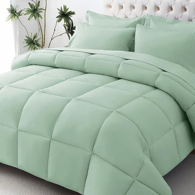 JOLLYVOGUE King Comforter Set, Ultra-Soft King Size Comforter Set, 7-Piece Bed in a Bag, Goose Down Alternative, Oeko-TEX Certified, Sheets & Pillowcases, Sage Green