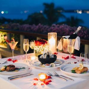 Honeymoon Dinner for 2