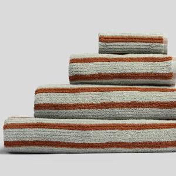 Bath Towels (Sage With Russet)