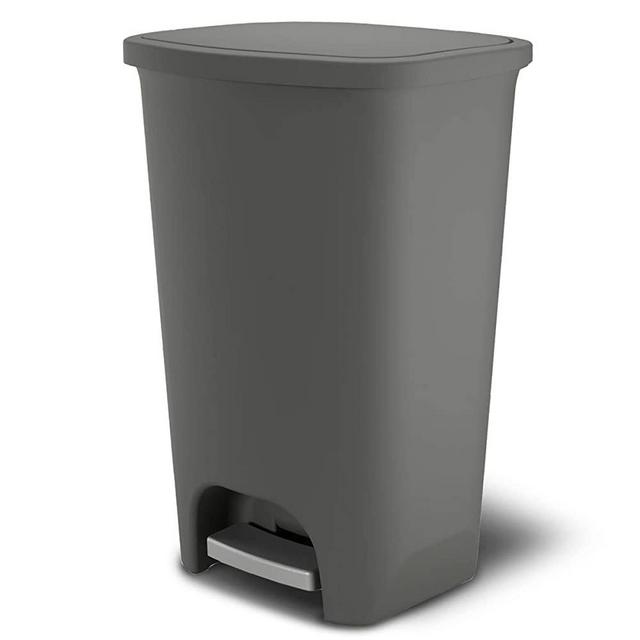 Glad Kitchen Trash Can 20 Gallon | Large Plastic Waste Bin with Odor Protection of Lid | Hands Free with Step On Foot Pedal and Garbage Bag Rings, 20 Gallon, Grey