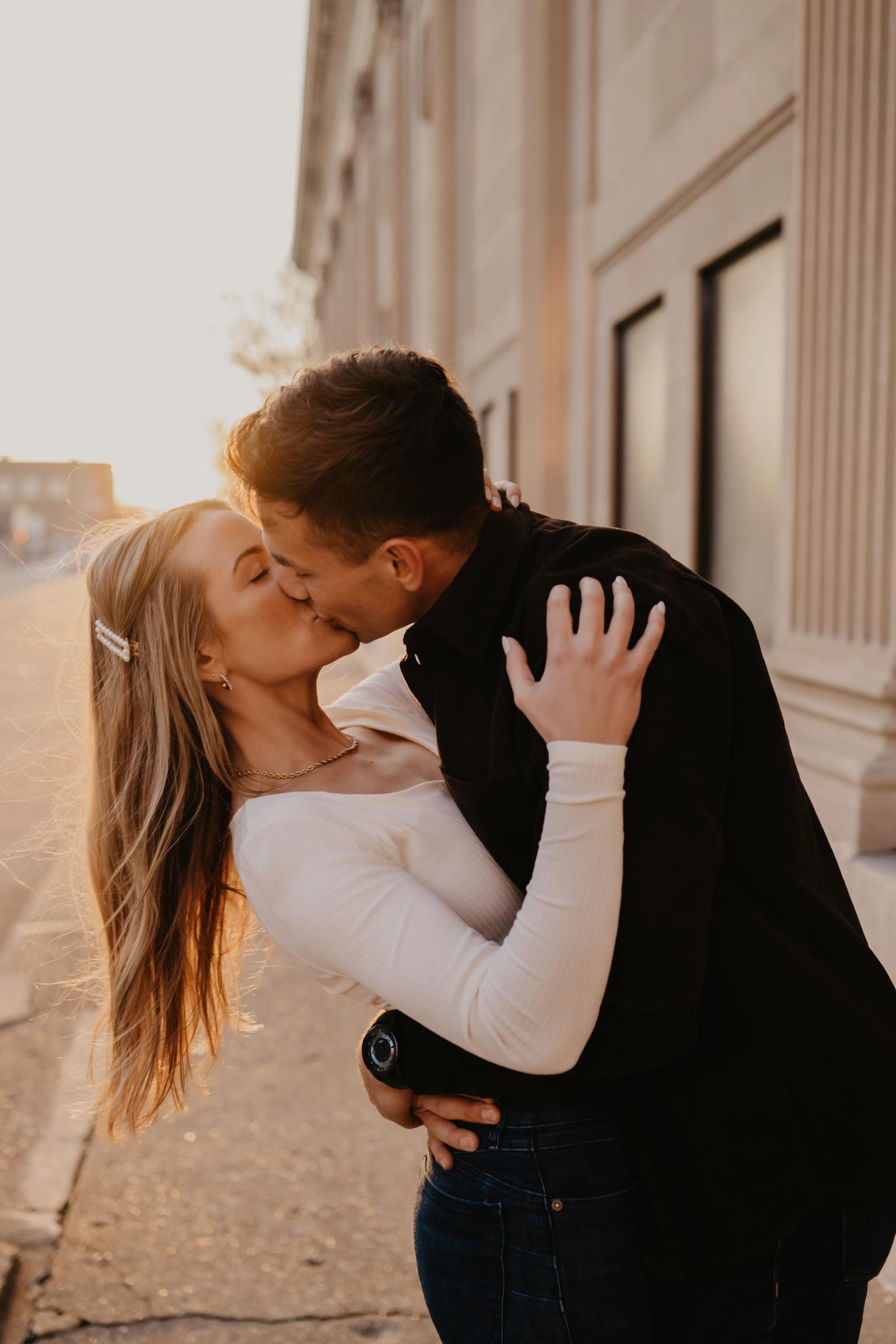 The Wedding Website of Hannah Weaver and Kurtis Hochstetler