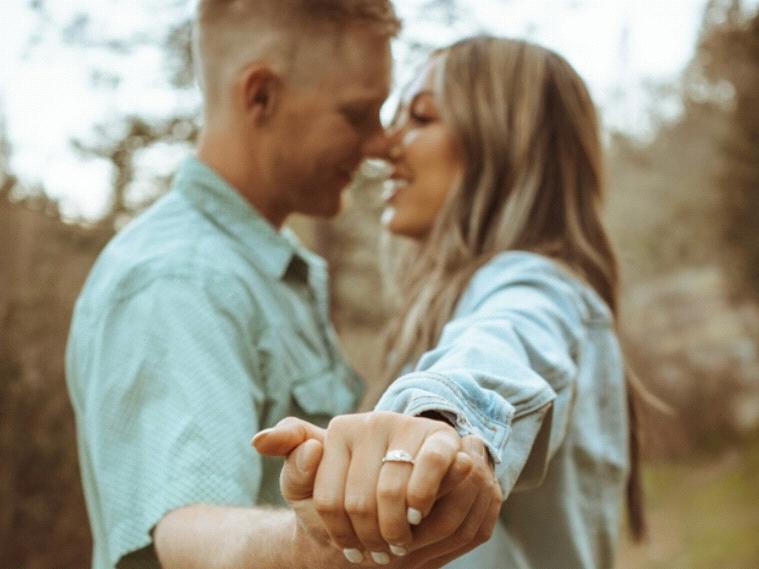 The Wedding Website of Melanie Schmitt and Brent DeMartini