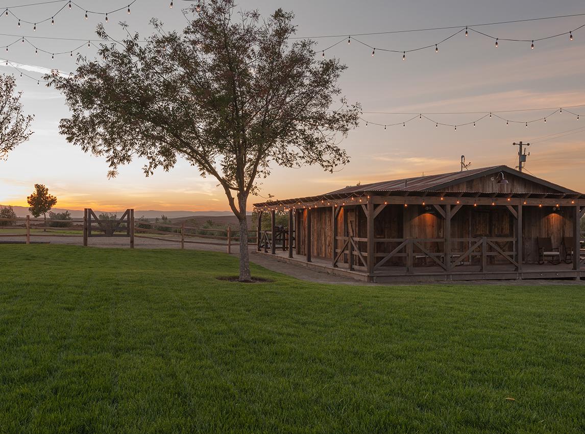 The Wedding Website of Hannah Andres and Tyler Bair