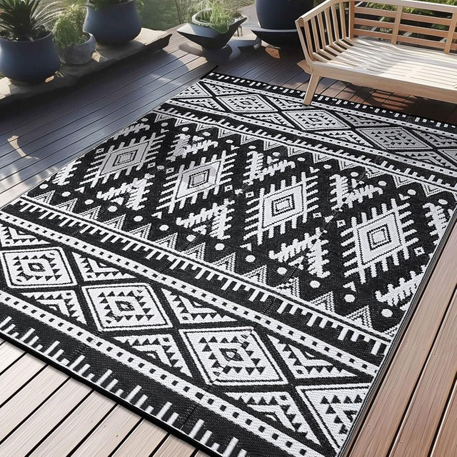OLANLY Outdoor Rug Waterproof 10x14 ft, Reversible Outdoor Plastic Straw Rug, Boho Patio Rug, Indoor Outdoor Carpet, RV Mat Outside for Patio, Camp, Picnic, Balcony, Deck, Backyard, Black & White