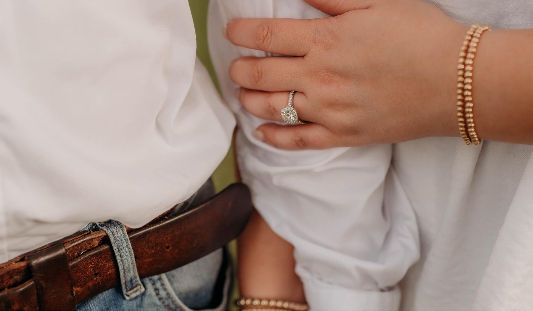 The Wedding Website of Lauren Avery and Austin Farmer