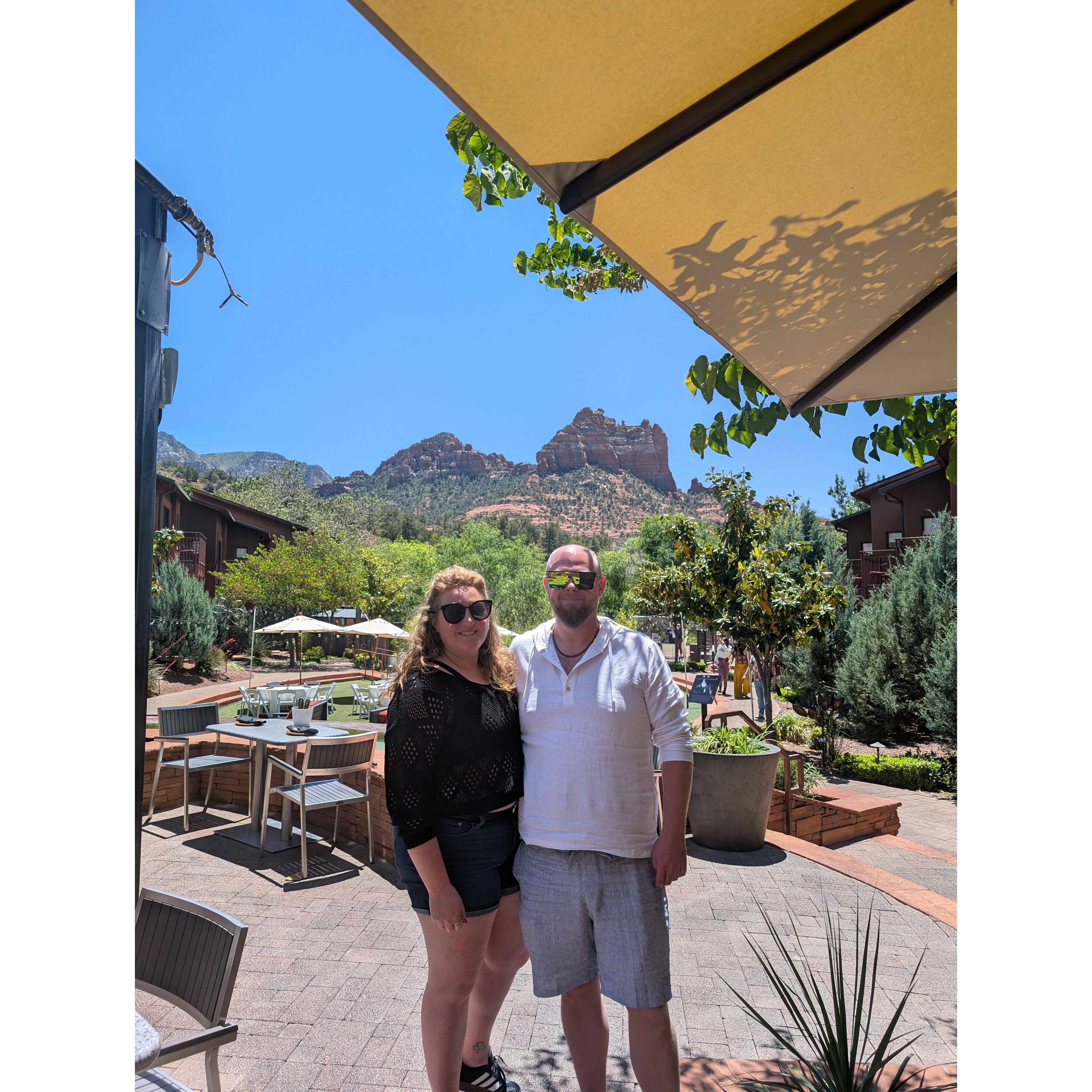 Sedona lunch... little did Keelin know what was in Ron's pocket