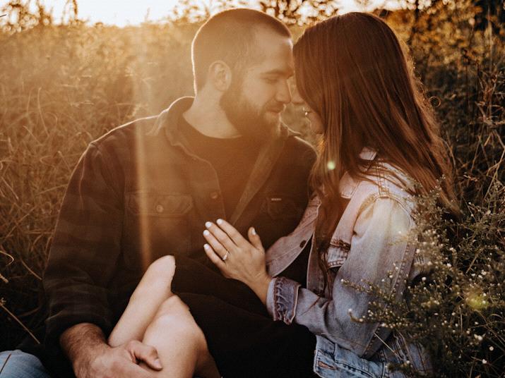 Lindsay Onuffer and Taylor Bloom's Wedding Website