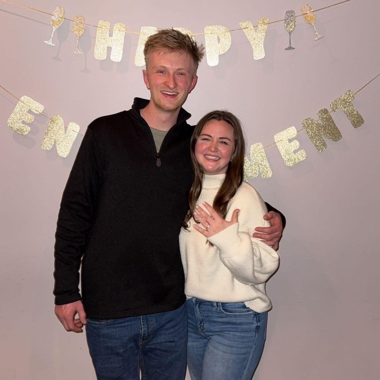 Our surprise engagement party !