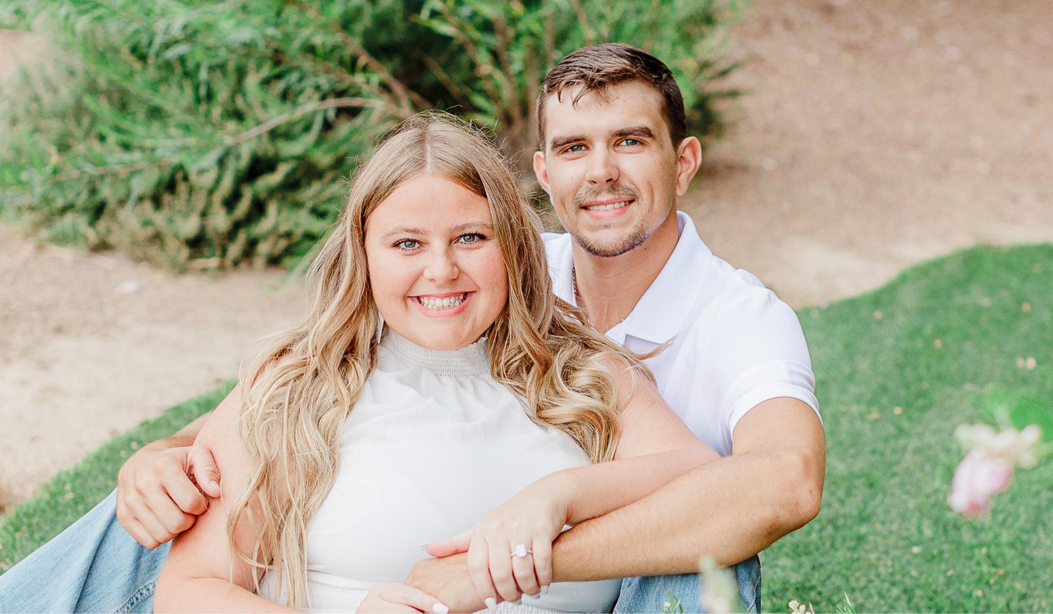 The Wedding Website of Ashley Franklin and Dakota Roberts
