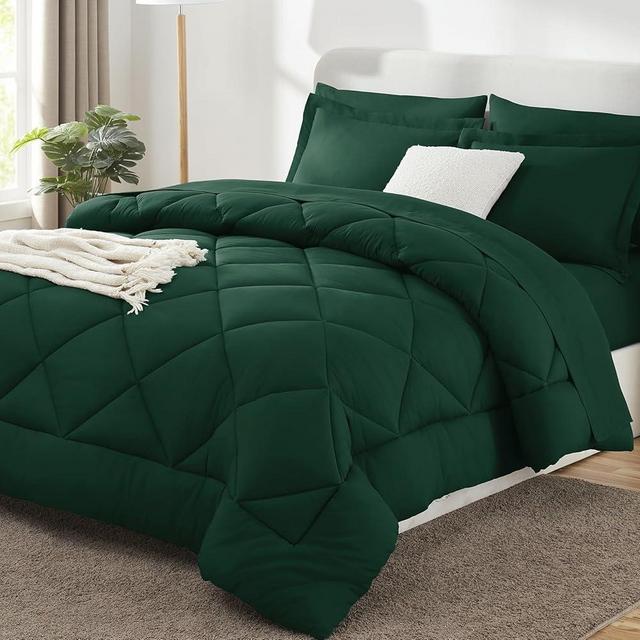 CozyLux Queen Comforter Set with Sheets 7 Pieces Bed in a Bag Emerald Green All Season Bedding Sets with Comforter, Pillow Shams, Flat Sheet, Fitted Sheet and Pillowcases