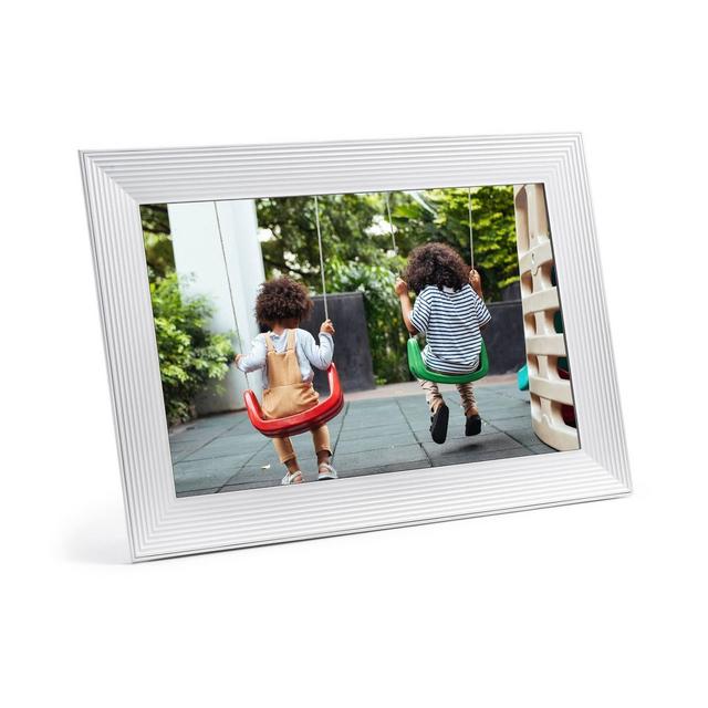 10.1" Carver Luxe Digital Photo Frame White - Aura Home