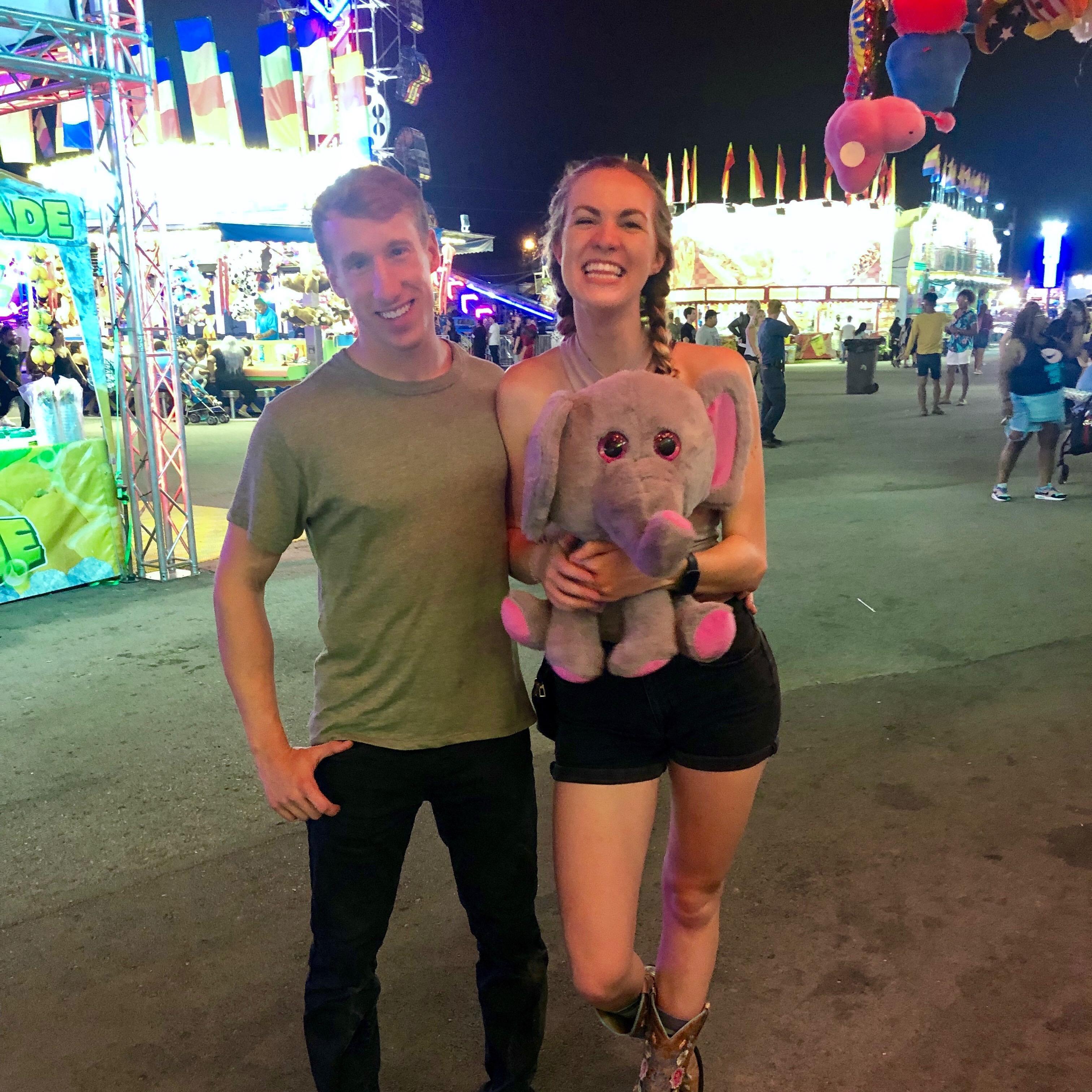 Just like in the movies, Jordan won Alexis a stuffed animal at the county fair.