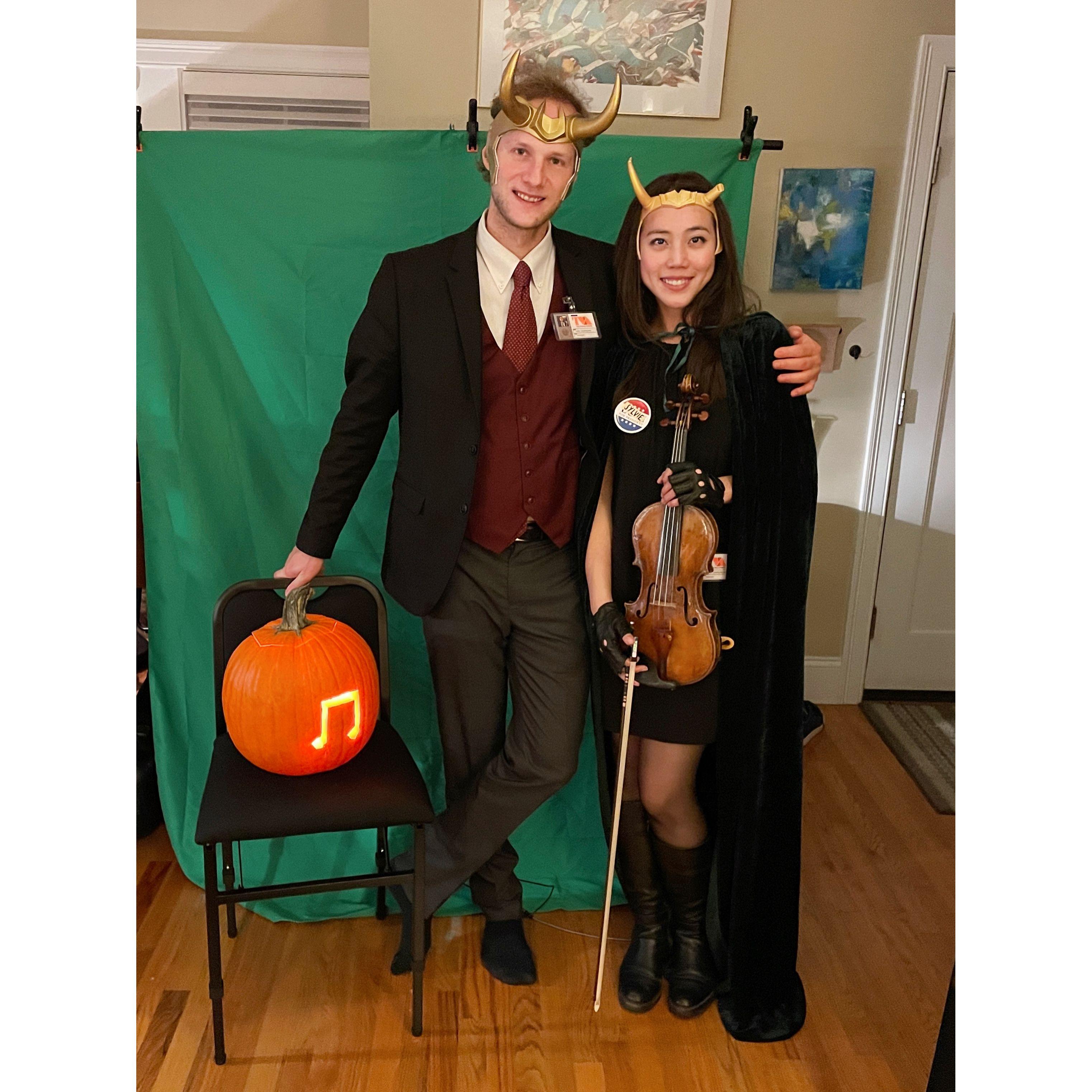 Halloween Groupmuse Concert- we are both Lokis!