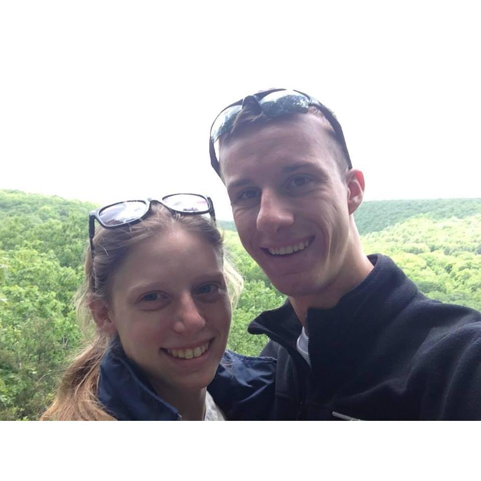 Hiking Devil's Hopyard