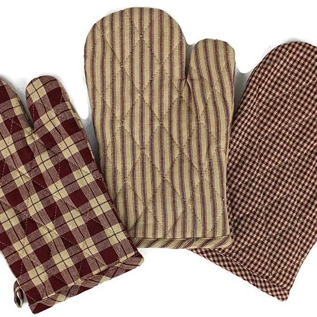 Rustic Covenant Woven Cotton Farmhouse Oven Mitts, Set of 3, 7 inches x 10.5 inches, Burgundy Red/Natural Tan
