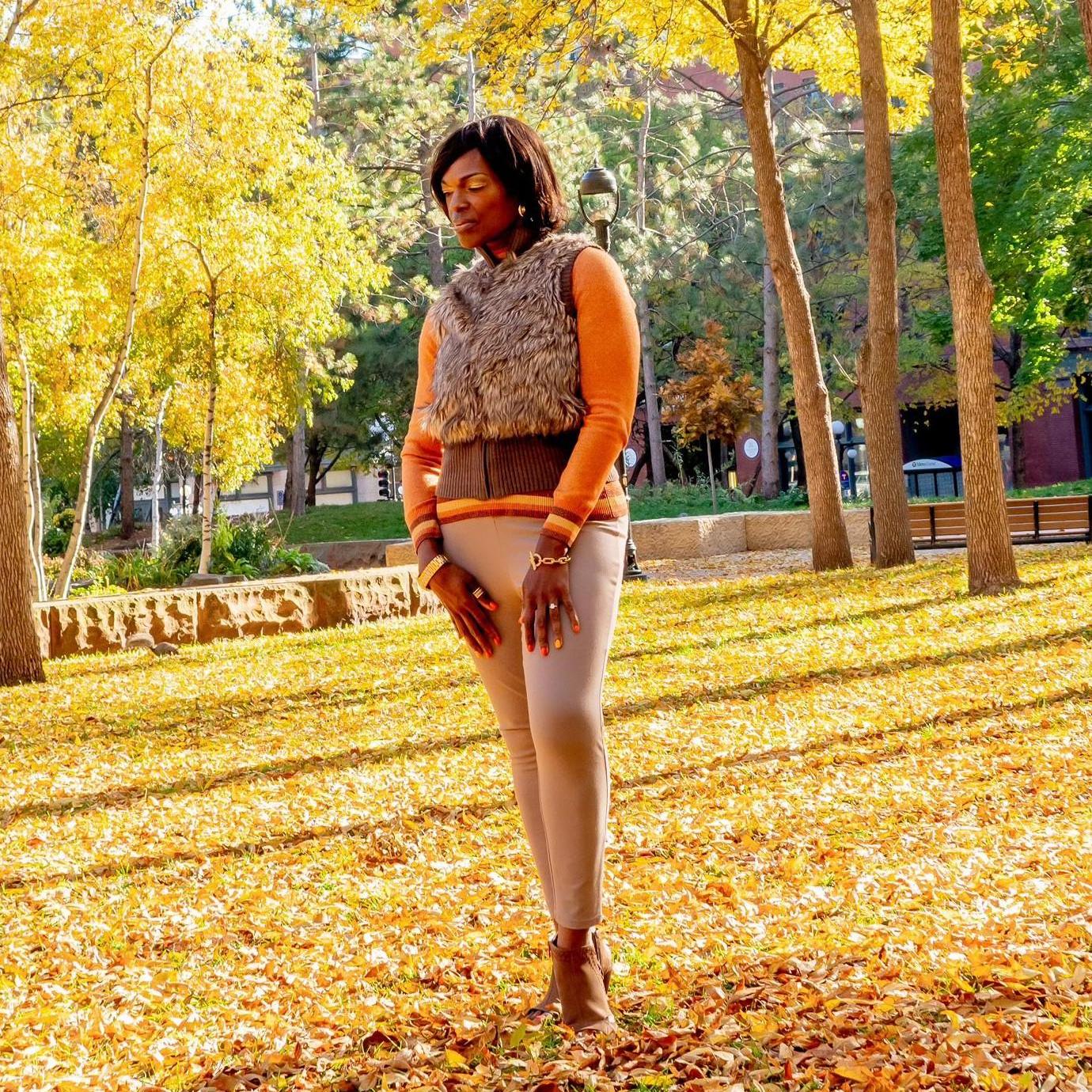 True story: A squirrel came up to my feet just after this picture was taken. It made me think of my cat Fred, (RIP). I love all animals and would love to have a cat or dog, but not so much for Hans.