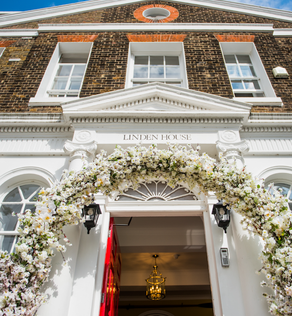 The Wedding Website of Laura Garcia and Daniel Kimpton