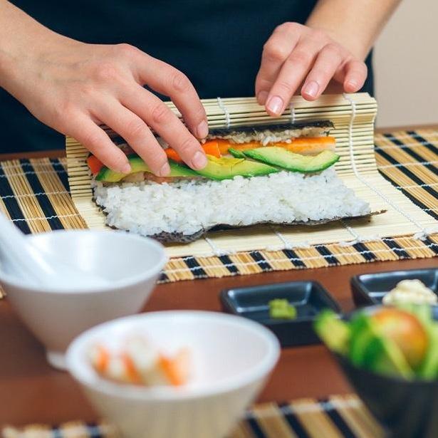 Sushi making lesson in Japan