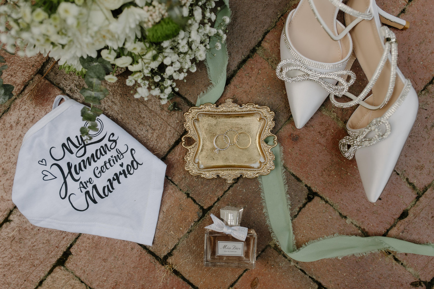 The Wedding Website of Jaqueline Umberto and Bret Cameron Rogers