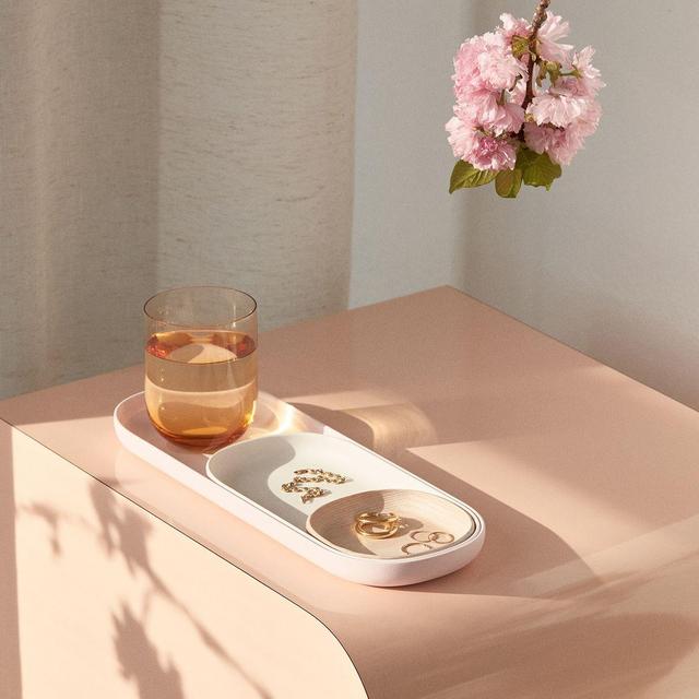 Nesting Trays