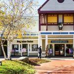 Settlers Green Outlet Village