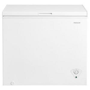 Frigidaire 7.0 cu ft Chest Freezer White - FFFC07M2UW