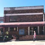 Two Birds' Café