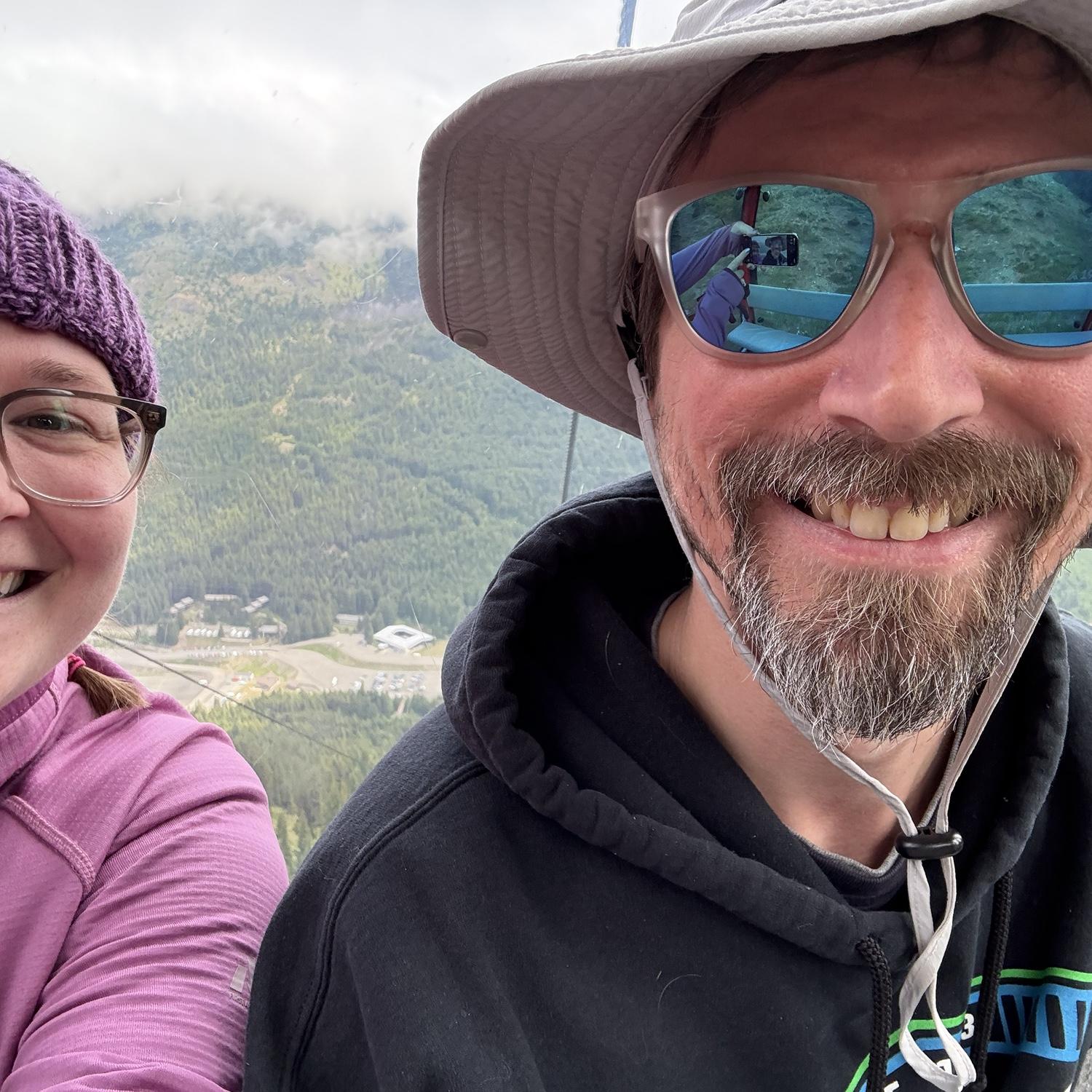 Ski lift to see Mount Rainier
