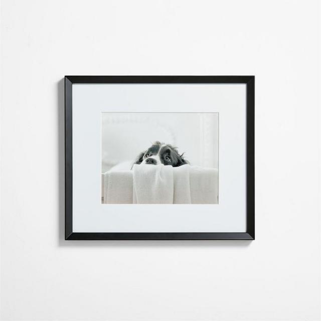 Icon Wood 8x10 Black Wall Frame