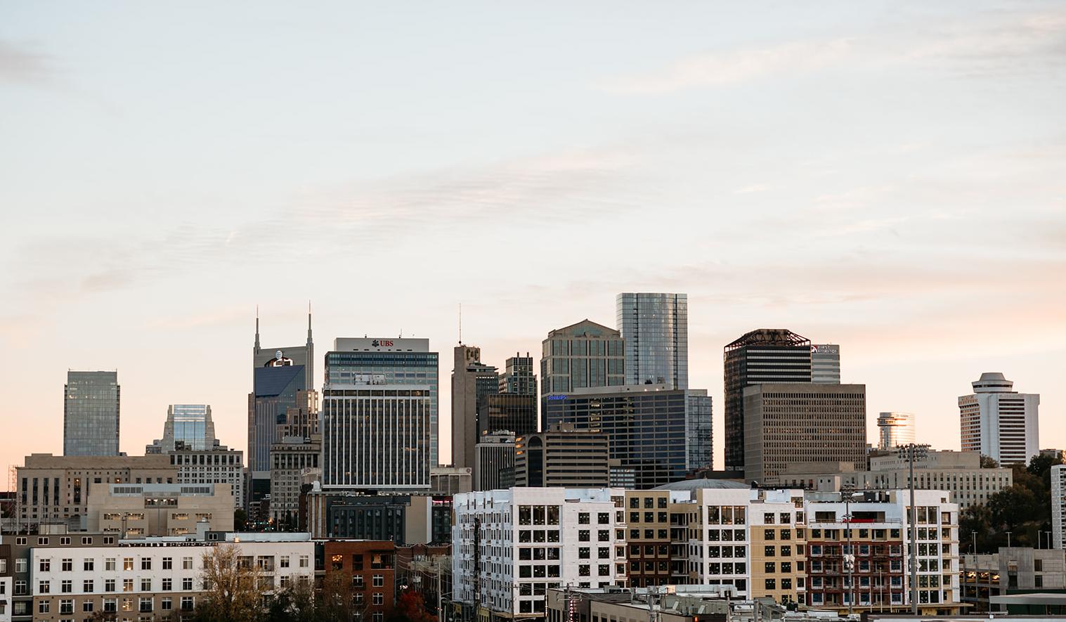 The Wedding Website of Lindsay Lipsky and Eric Van Dongen