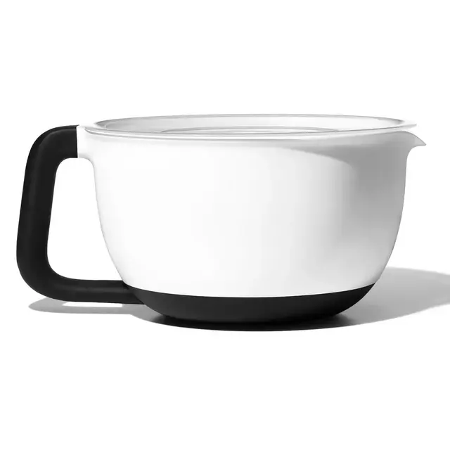 OXO Good Grips® 4 qt. Mixing Bowl with Lid in White/Black