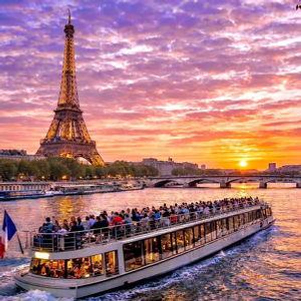Siene River Cruise in Paris