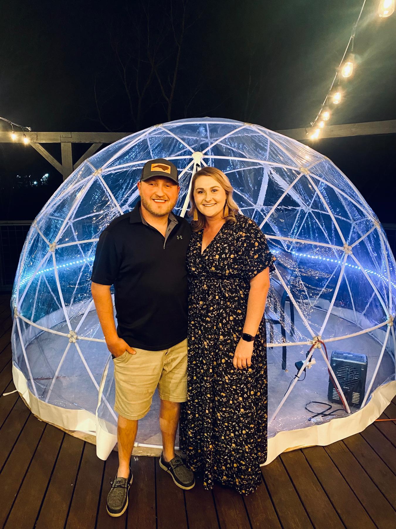 Dinner in an igloo 🧊