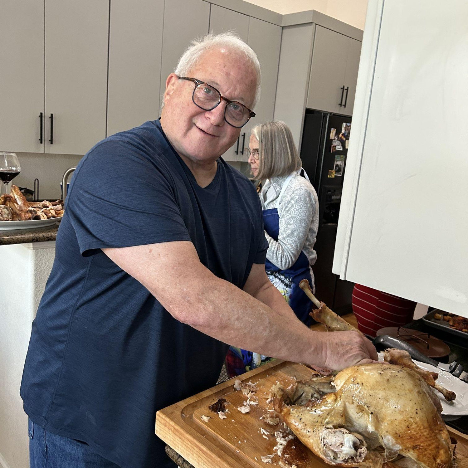 Who wouldn't fall for a man who can carve a turkey?