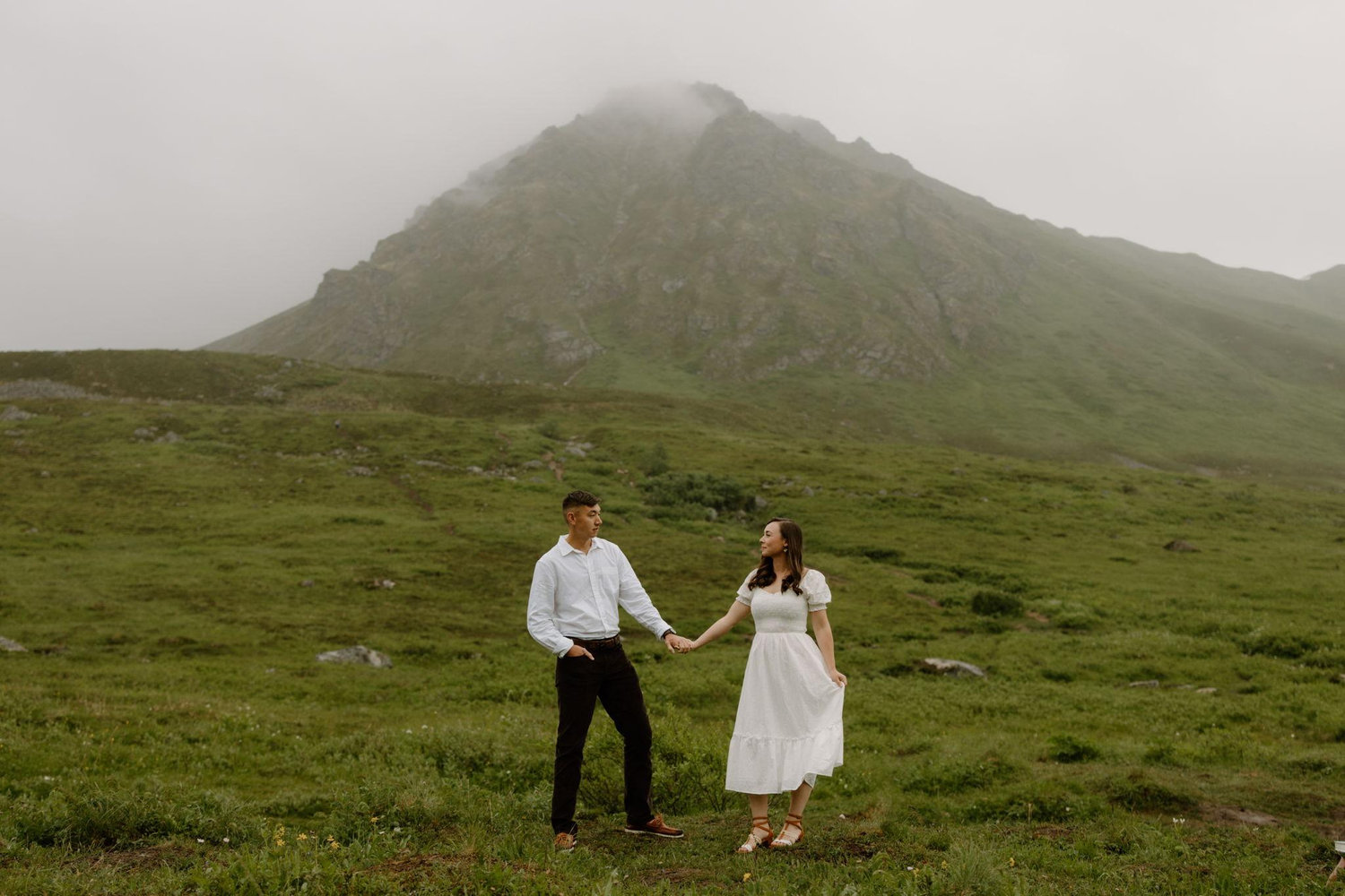 The Wedding Website of Hunter Choy and Devin Davidson