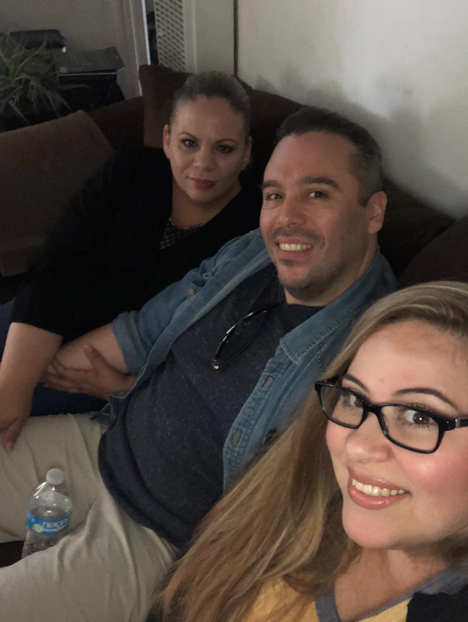 It’s family time!! Two beautiful sisters with my honey. ☺️