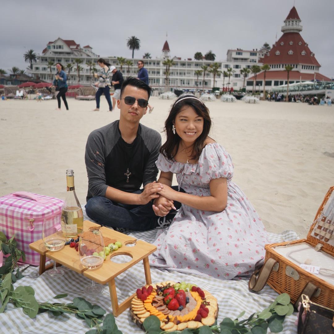 Sal’s first time meeting Fae’s family was on this date where they had a picnic date at Coronado Beach in San Diego.