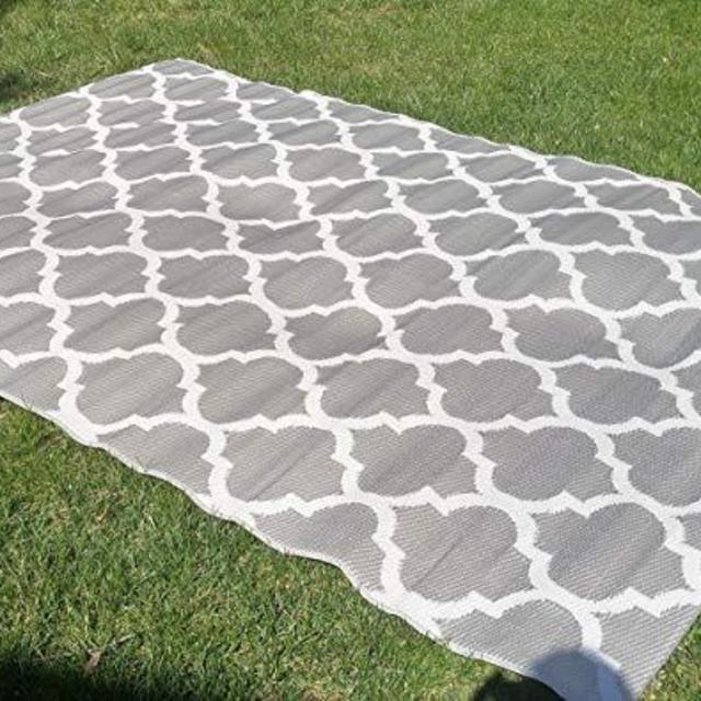 Santa Barbara Collection 100% Recycled Plastic Outdoor Reversable Area Rug