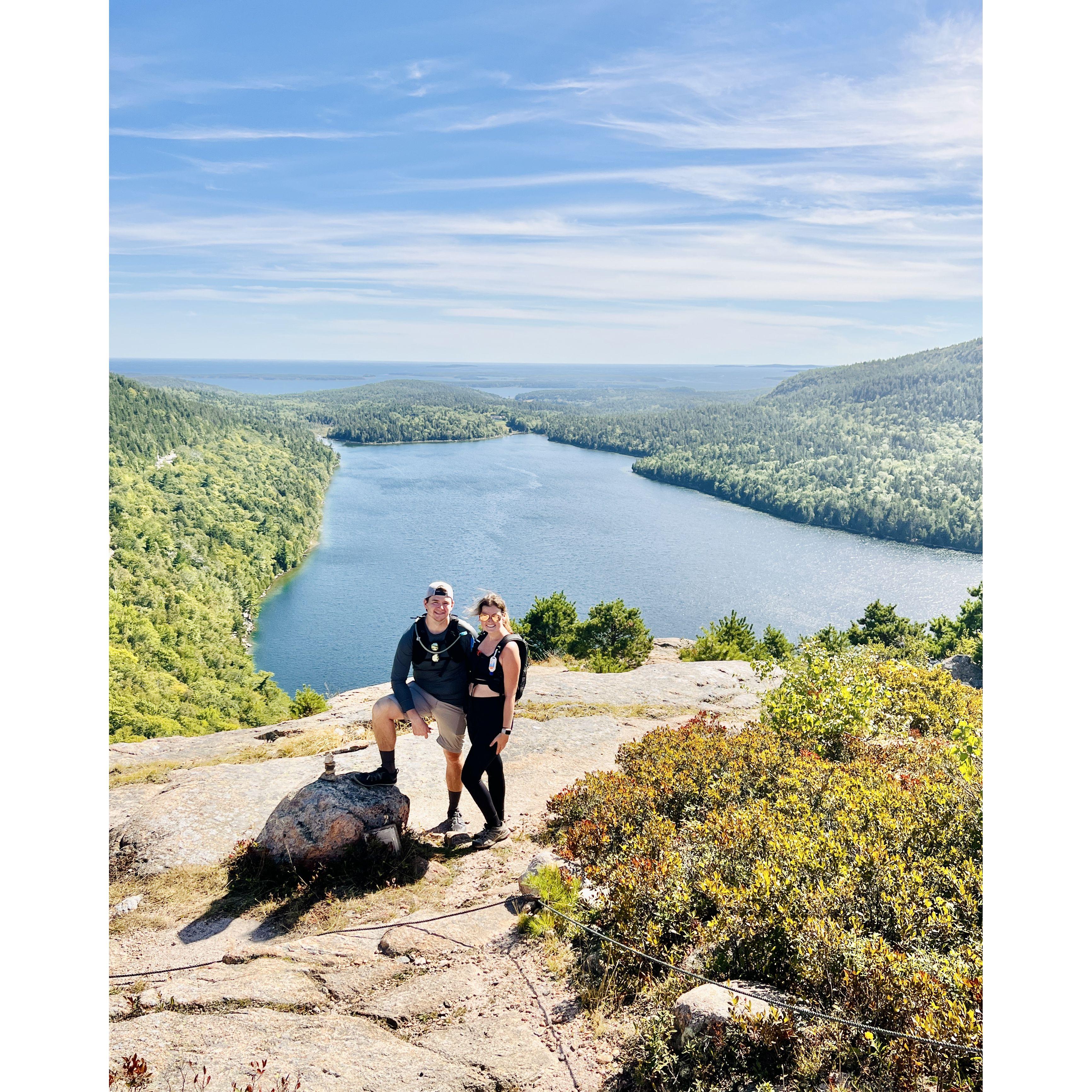 Hiking in Acadia National Park in Maine (2022)