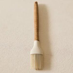 SILICONE AND WOOD PASTRY BRUSH - See all - KITCHEN & DINING - COOKING UTENSILS | Zara Home United States of America | Zara Home United States of America