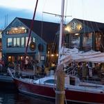 22 Bowen's Wine Bar & Grille