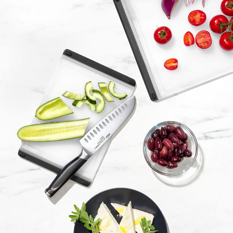 OXO Good Grips V-Blade Mandoline Slicer & Good Grips Vegetable and Onion  Chopper with Easy Pour Opening