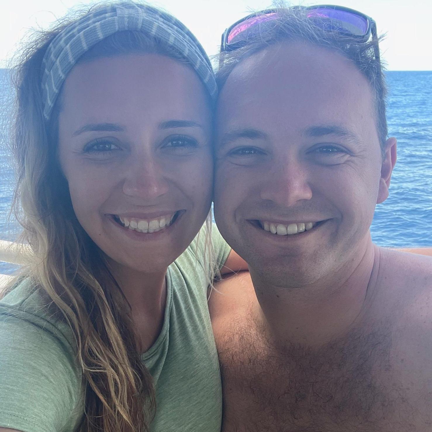 Labor Day in Hawaii - Christian surprised Mads with a trip to Kona