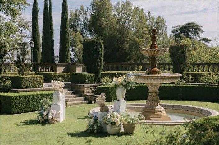 The Wedding Website of Chris Chan and Vivian Chen