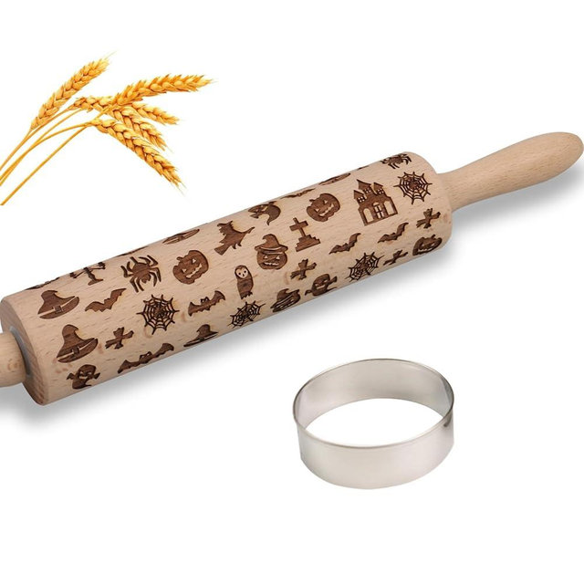 Halloween Embossed Rolling Pin for Baking Cookies Embossing Rolling Pins with Design Wooden Engraved Springerle Roller Pin Dough Spooky Textured Patterned Clay Pottery Ceramic Gifts Bakers Women Kids
